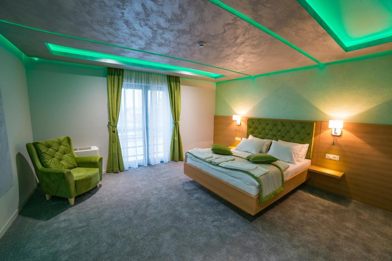 Motel Felikitas Laktaši Exterior foto